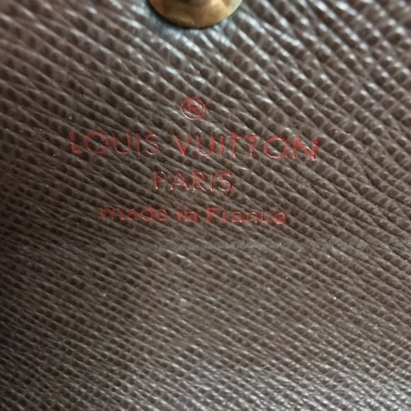 Authentic Louis Vuitton Damier Ebene 6 Key Holder - Picture 11 of 11